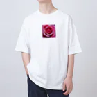 emeralのクリスタルエレガンスローズ Oversized T-Shirt