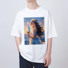 CHIKUSHOの自由の女神のミニチュアを持つ少女 オーバーサイズTシャツ