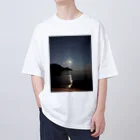 ego-designの月夜と海 Oversized T-Shirt