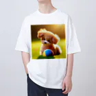 kaakanchan7のトイプードルのさんちゃん遊び疲れた Oversized T-Shirt