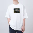 廃車輪業の小型車 Oversized T-Shirt