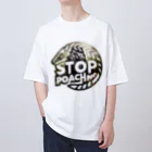 STOP POACHNGのSTOP POACHNG（シルバーバックゴリラ） Oversized T-Shirt