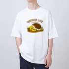 kocoon（コクーン）の万年床でカメ生活 Oversized T-Shirt