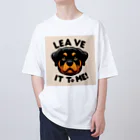 keikei5の力強い表情を見せるロットワイラー🐾 オーバーサイズTシャツ