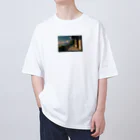 okiraku202の別荘 Oversized T-Shirt