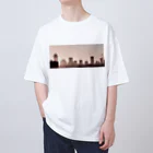 片耳うさぎのお店の都会 Oversized T-Shirt