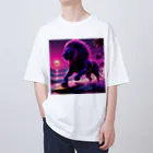 mira-shopの夕暮れにサーフィンをするライオン Oversized T-Shirt