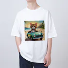 HIROICの浜辺をドライブする子猫 オーバーサイズTシャツ