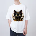 黒猫ギャラリー🐈‍⬛の金運の黒猫の神様 オーバーサイズTシャツ