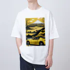 JapanCarStyleの黄色いスポーツカーと日本の風景2 オーバーサイズTシャツ