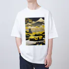 JapanCarStyleの黄色いスポーツカーと日本の風景4 Oversized T-Shirt