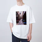 nightwalkerのパリのパッサージュ Oversized T-Shirt