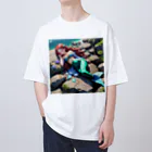 ぴよぴよショップの人魚姫のお昼寝 Oversized T-Shirt