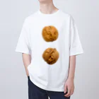 コマタヒチの【硬さの象徴】剥いてない胡桃の実 Oversized T-Shirt