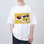 伊六のなんかいる。いくら鉄火玉子T Oversized T-Shirt