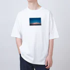 otakeの写真店の夕焼けの帰り道 Oversized T-Shirt