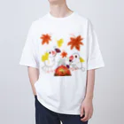 Lily bird（リリーバード）の落ち葉と焼き芋と文鳥ず オーバーサイズTシャツ