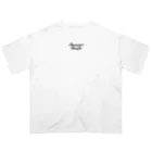 HermannStrasseのフェルメールとグリーンイグアナ：バックプリント Oversized T-Shirt