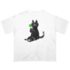 asako-shopの四葉のクローバーとねこ🍀 オーバーサイズTシャツ