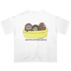 ヤママユ(ヤママユ・ペンギイナ)のタライリムジン(ケープ、マゼラン、フンボルト) Oversized T-Shirt