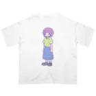 微々子(Viviko)の棒立ち女子 オーバーサイズTシャツ