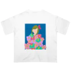 KAEDEsanの花ドレスを着た少女 Oversized T-Shirt