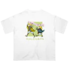 GOODS SHOP【そぞろな小窓】 SUZURI店の[ロゴ入]【ぎがと花も団子も】《若菜》 オーバーサイズTシャツ