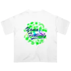 川上牧場のヤマフェスステッカー（緑色） オーバーサイズTシャツ