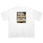 ともきちStoreのダッフィフレンズ Oversized T-Shirt