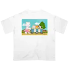 アプリコワークスのくまちゃん・みんなでお散歩 Oversized T-Shirt