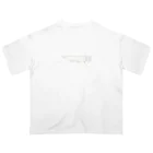 灰皿のイカに見えるプラチナアリゲーターガーさん Oversized T-Shirt