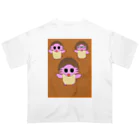 ウーパールーパーくんの日常のキノコダンス オーバーサイズTシャツ
