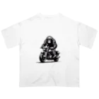 UEKIshopのバイクに乗ったゴリラ Oversized T-Shirt