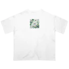 Lovers-chapelの四葉のクローバー Oversized T-Shirt