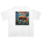 アートフル・メッセンジャーの金運招福金魚様 Oversized T-Shirt