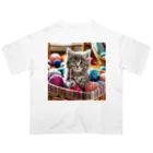 IloveCatの毛糸で遊ぶ子猫の可愛らしい姿 オーバーサイズTシャツ