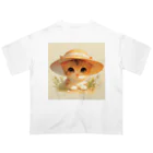 AQUAMETAVERSEの帽子をかぶった可愛い子猫 Marsa 106 Oversized T-Shirt