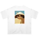 AQUAMETAVERSEの箱からのぞいている子猫　ラフルール　1859 Oversized T-Shirt