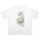 cute styleのLucky Flower Silver Blue Oversized T-Shirt