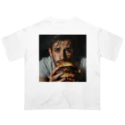 AQUAMETAVERSEのハンバーガーと男　エンジェル717 2065 オーバーサイズTシャツ