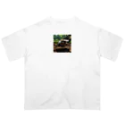 majimeのロボ蝉幼虫 Oversized T-Shirt