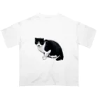 たまたまの近所の野良猫 オーバーサイズTシャツ