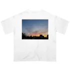 さちの部屋のとある日の夕焼け オーバーサイズTシャツ