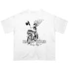 nidan-illustrationの"HAPPY HOUR"(B&W) #1 オーバーサイズTシャツ