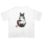 小鳥と映画館の加筆版 招き猫 ハチワレ オーバーサイズTシャツ