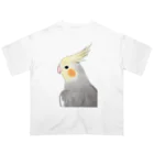 まめるりはことりの見つめるオカメインコちゃん【まめるりはことり】 オーバーサイズTシャツ