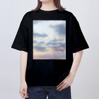 ゆにねこ惑星のପ天使の夏休みଓ夕暮れ旅行(枠なし) Oversized T-Shirt