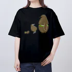 123izmのキウイなキングペンギン雛（グリーン） Oversized T-Shirt