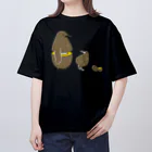 123izmのキウイなキングペンギン雛（ゴールデン） オーバーサイズTシャツ