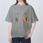 L_arctoaのカマキリの雌雄（背景透過ver） オーバーサイズTシャツ